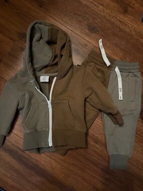 Olive + Scout jogger set